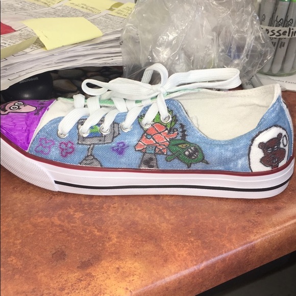 creative spongebob shoes - Picture 5 of 8